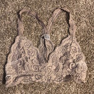 Lace brallette